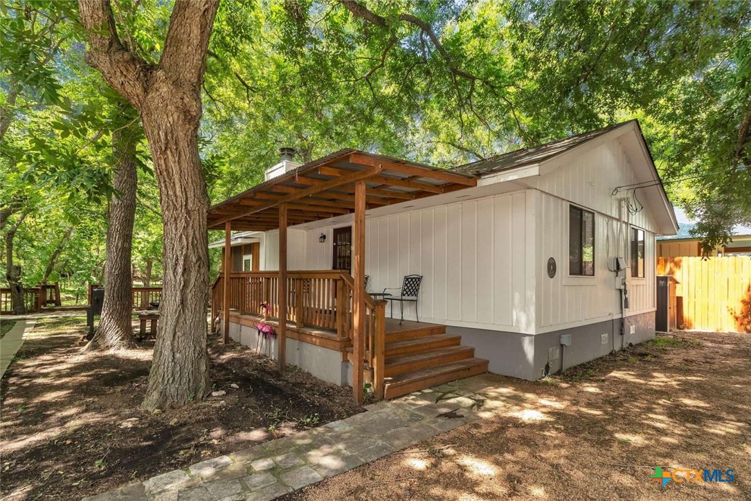 107-109 Scudder Lane, Wimberley, TX 78676 — photo 1