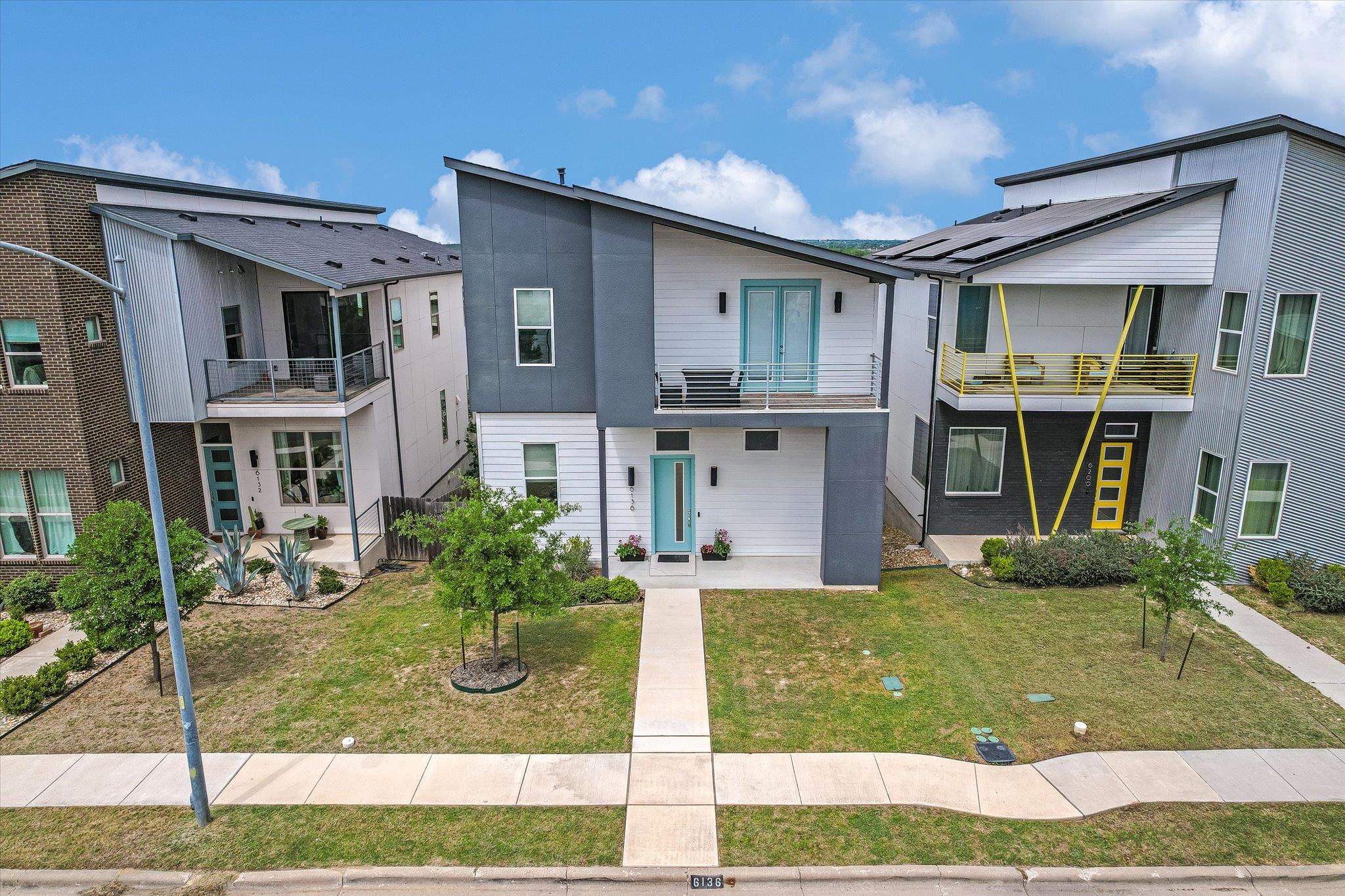6136  Florencia Ln, Austin, TX 78724 — photo 1