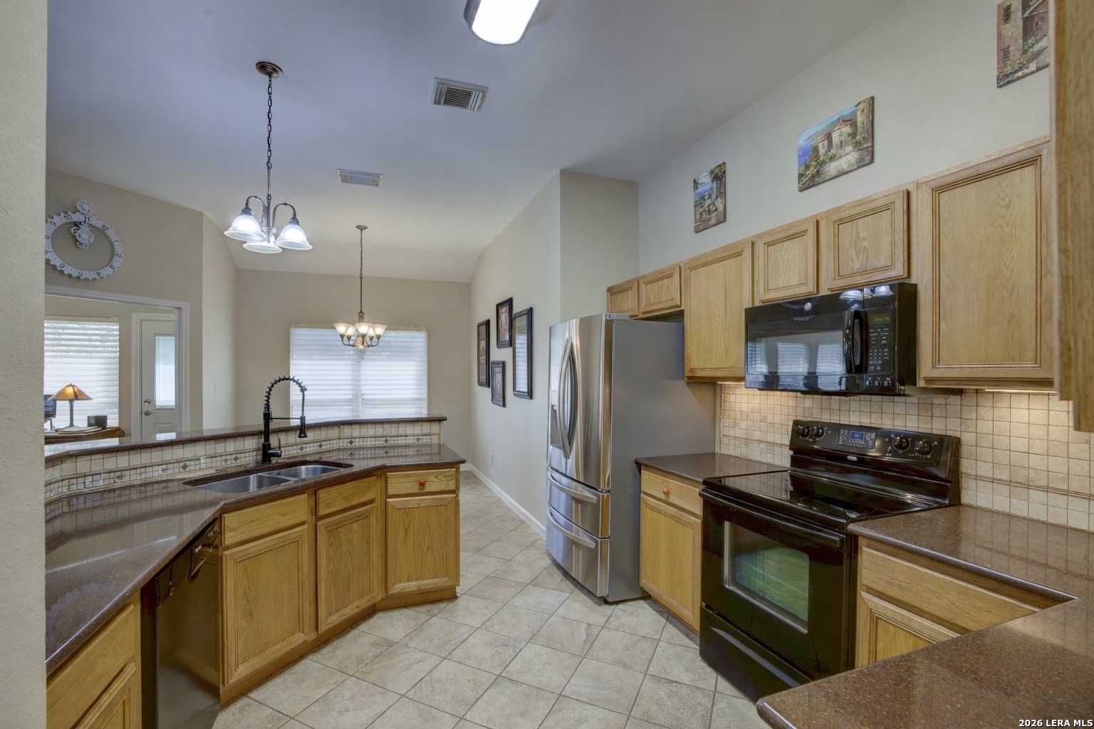 3705 Hillside, Schertz, TX 78108 — photo 1