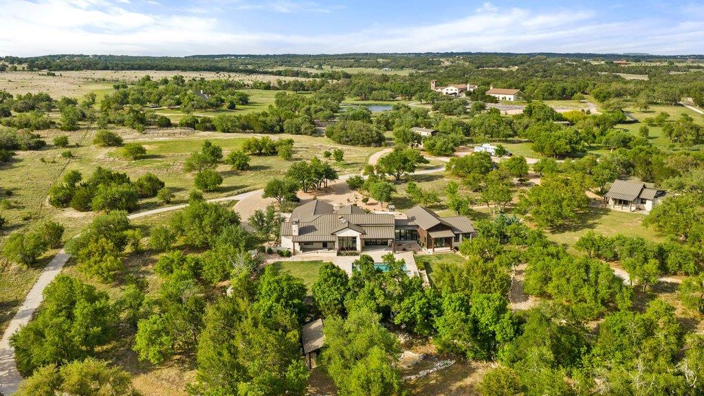 2560  Bell Springs Rd, Dripping Springs, TX 78620 — photo 1