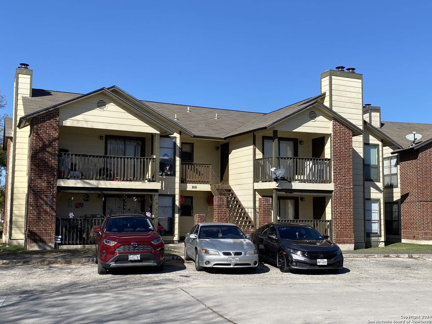 810 STATION ST, Converse, TX 78109 — photo 1