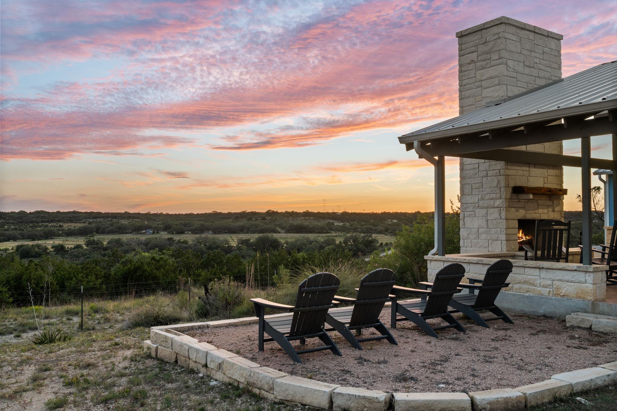 365 Billy Sisson Rd, Johnson City, TX 78636 — photo 1