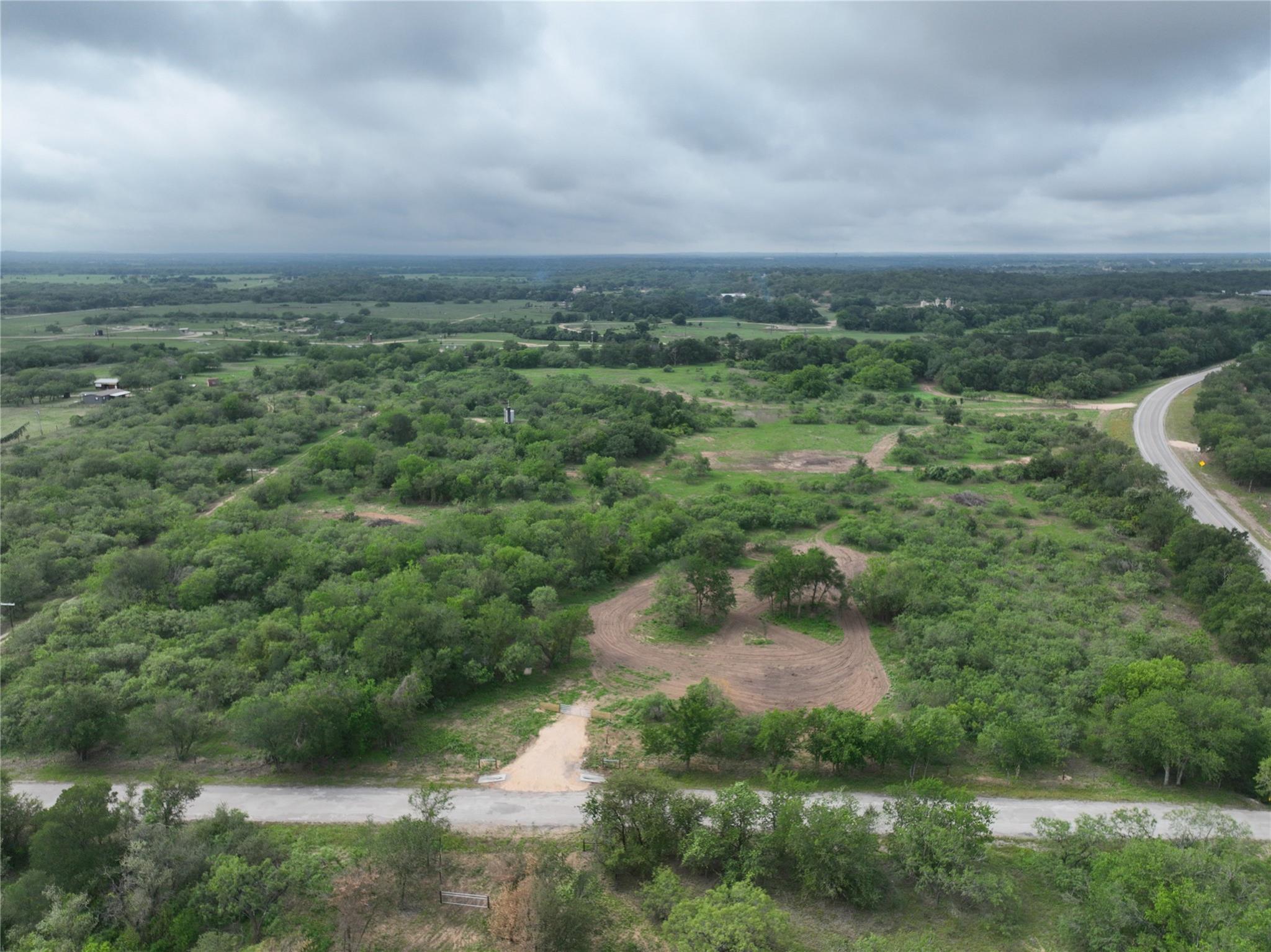 150  Pumper Rd, Luling, TX 78648 — photo 1