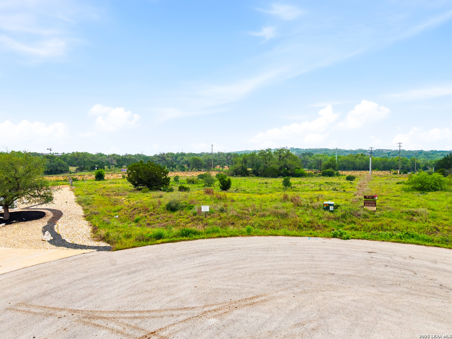 313 Pioneer Crest, New Braunfels, TX 78132 — photo 1