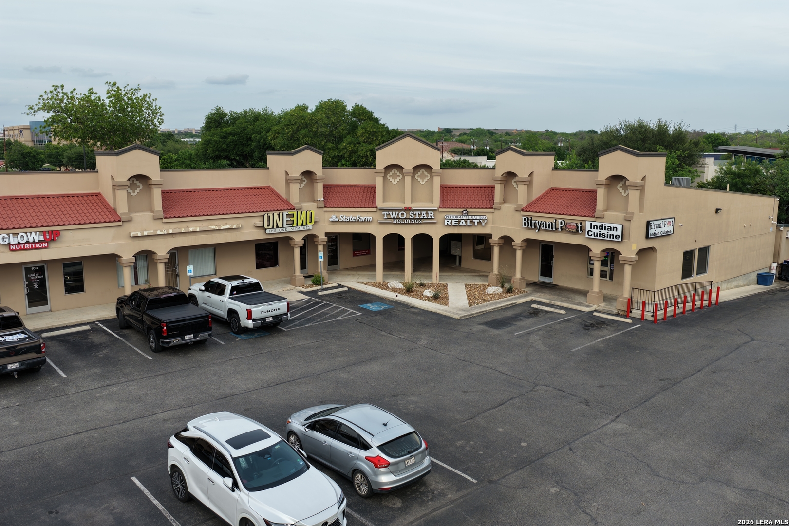 9386 Huebner Rd, San Antonio, TX 78240 — photo 1