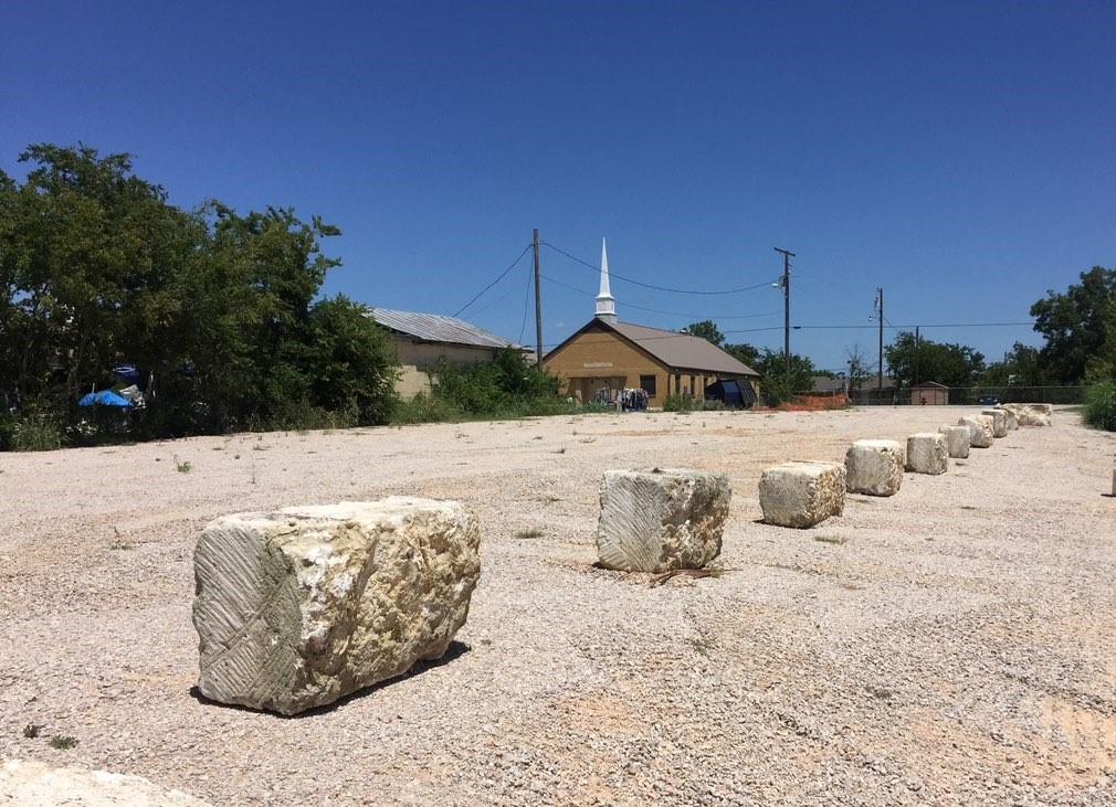 101  College Ave, Florence, TX 76527 — photo 1