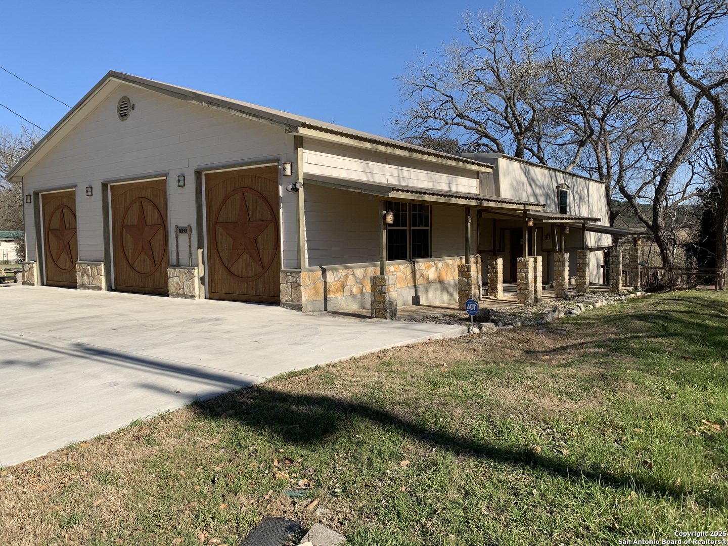 1080 Guadalupe, New Braunfels, TX 78132 — photo 1