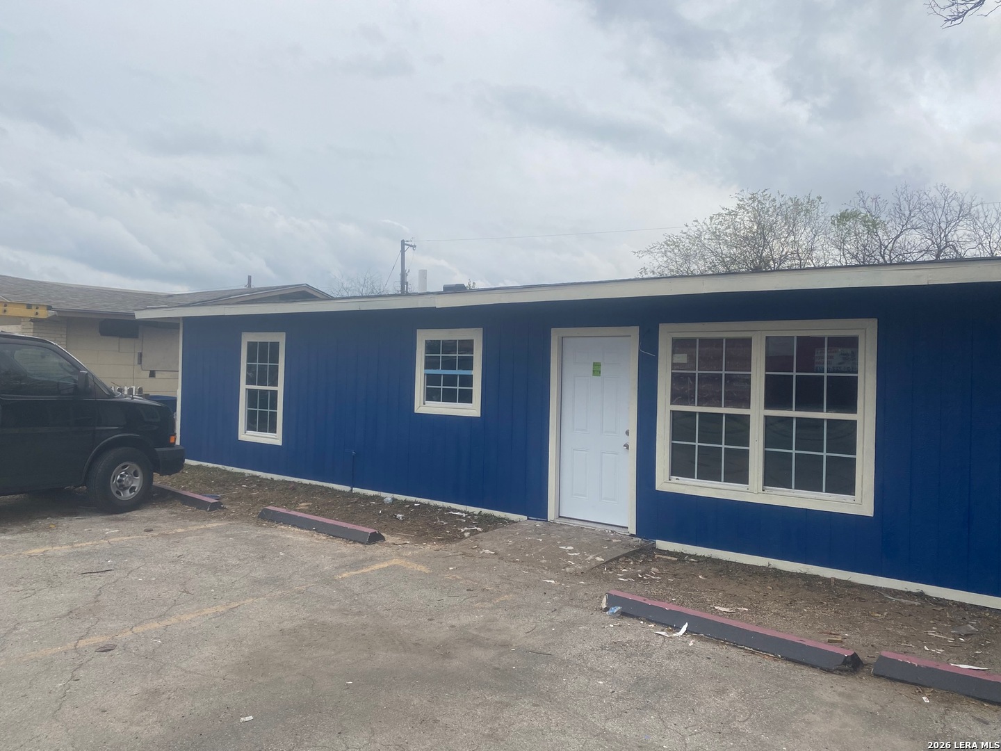 4530 Walzem Rd, San Antonio, TX 78218 — photo 1