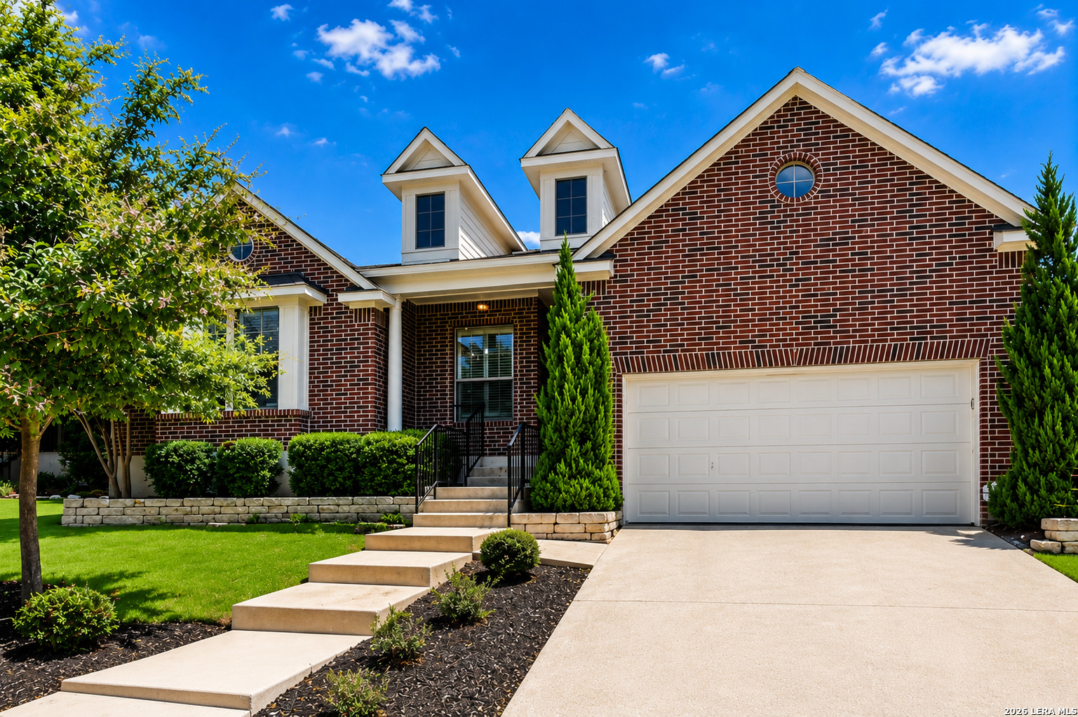 25010 Kiowa Crk, San Antonio, TX 78255 — photo 1
