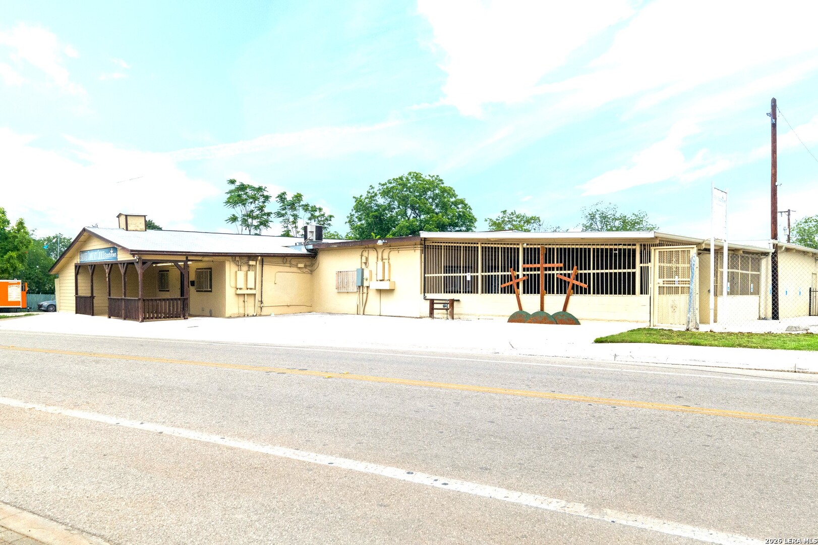 2908 Mission Rd, San Antonio, TX 78214 — photo 1