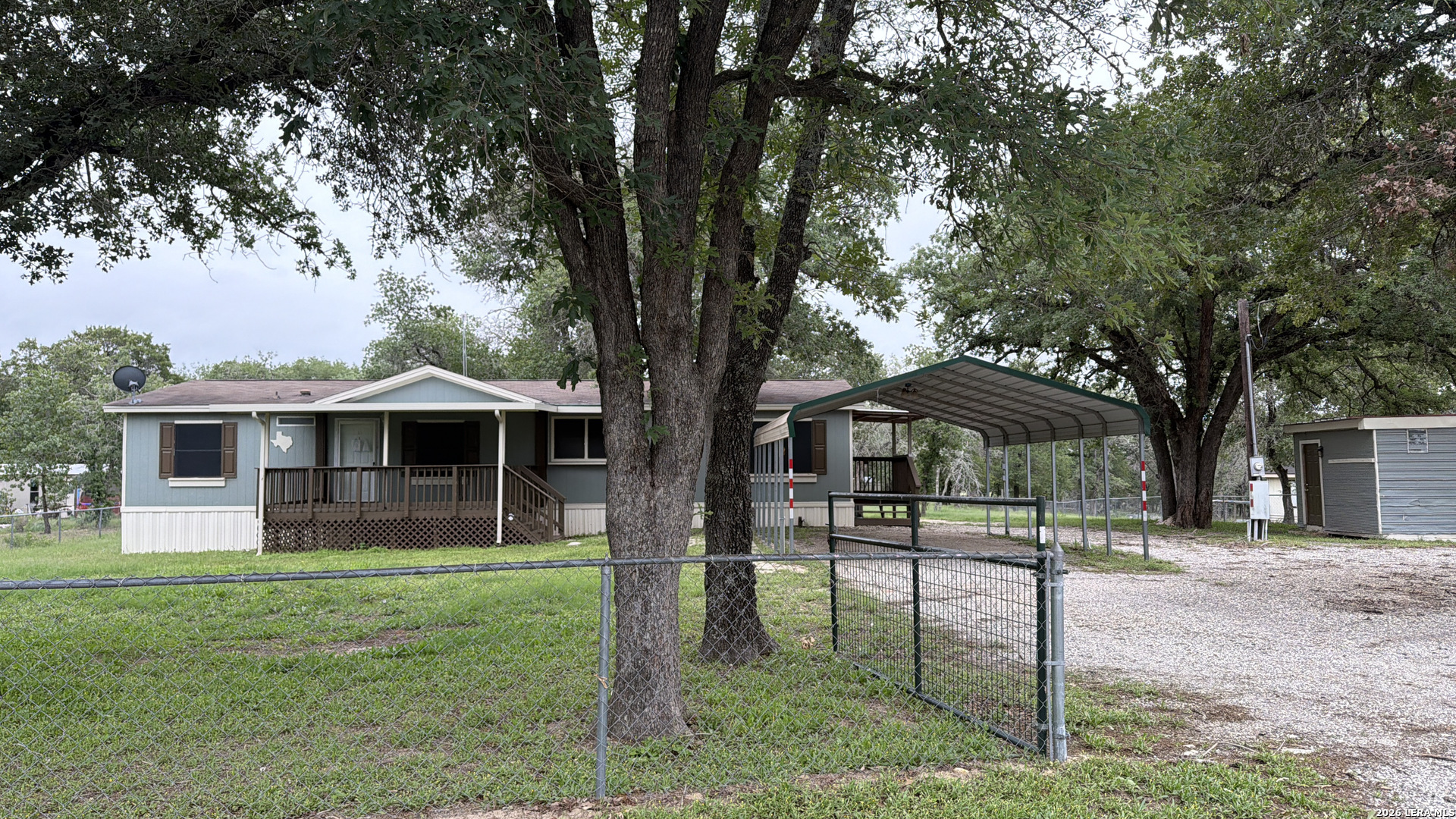 309 Hickory Run, La Vernia, TX 78121 — photo 1