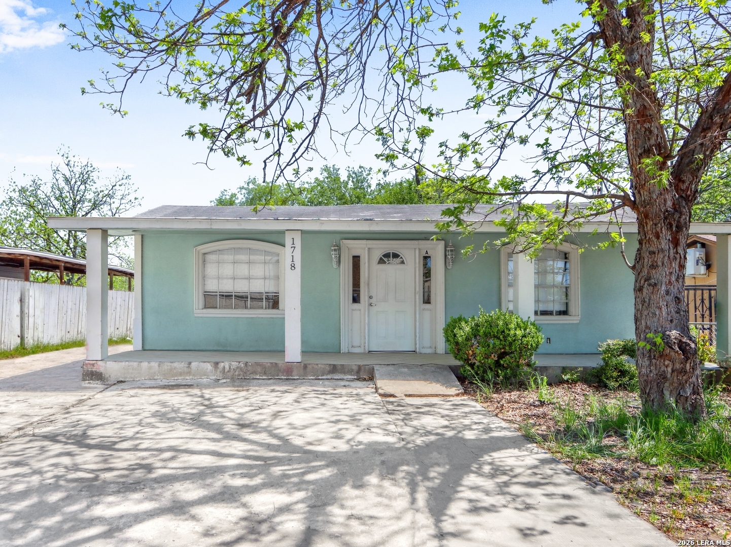 1718 Commercial, San Antonio, TX 78221 — photo 1