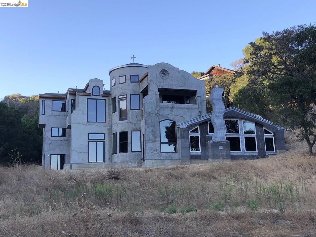 448 Grandview AVE