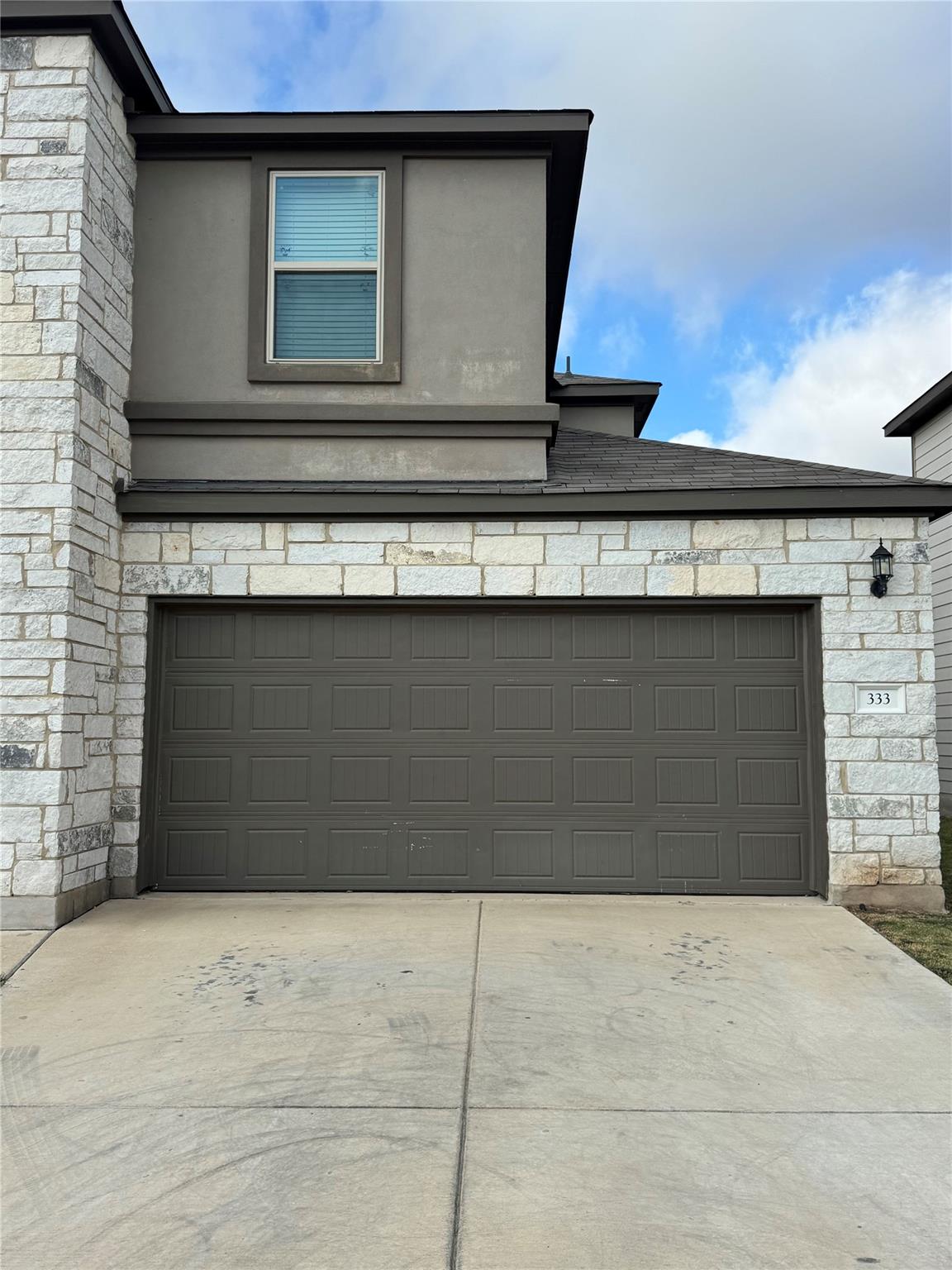 333  Capstone Rd, Liberty Hill, TX 78642 — photo 1