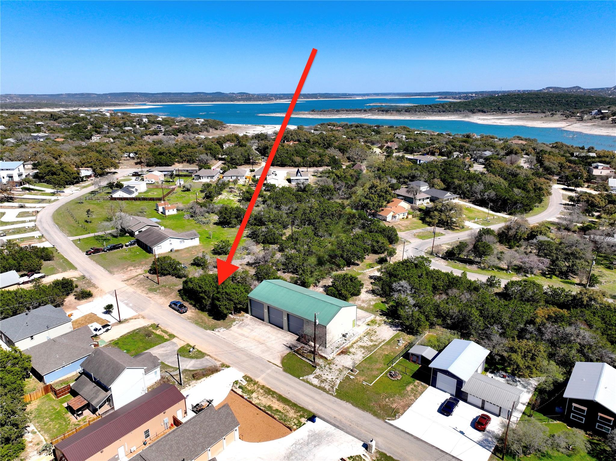 560 Hummingbird Hl, Canyon Lake, TX 78133 — photo 1