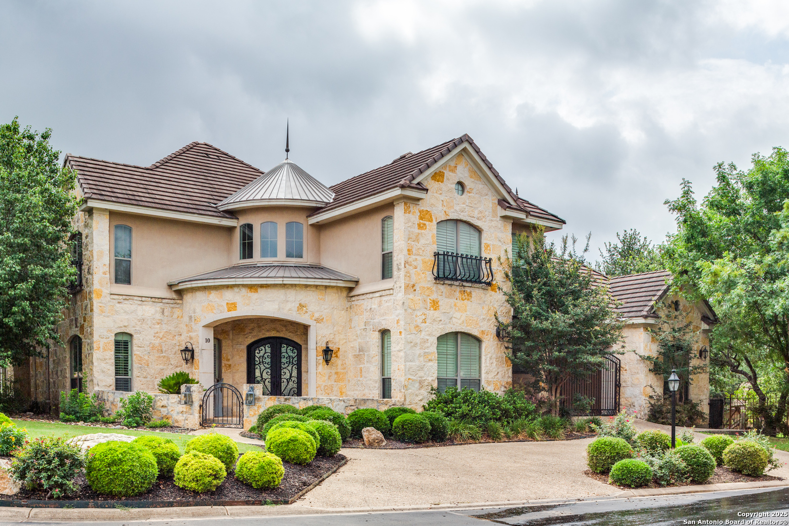 10 Kings Tower, San Antonio, TX 78257 — photo 1