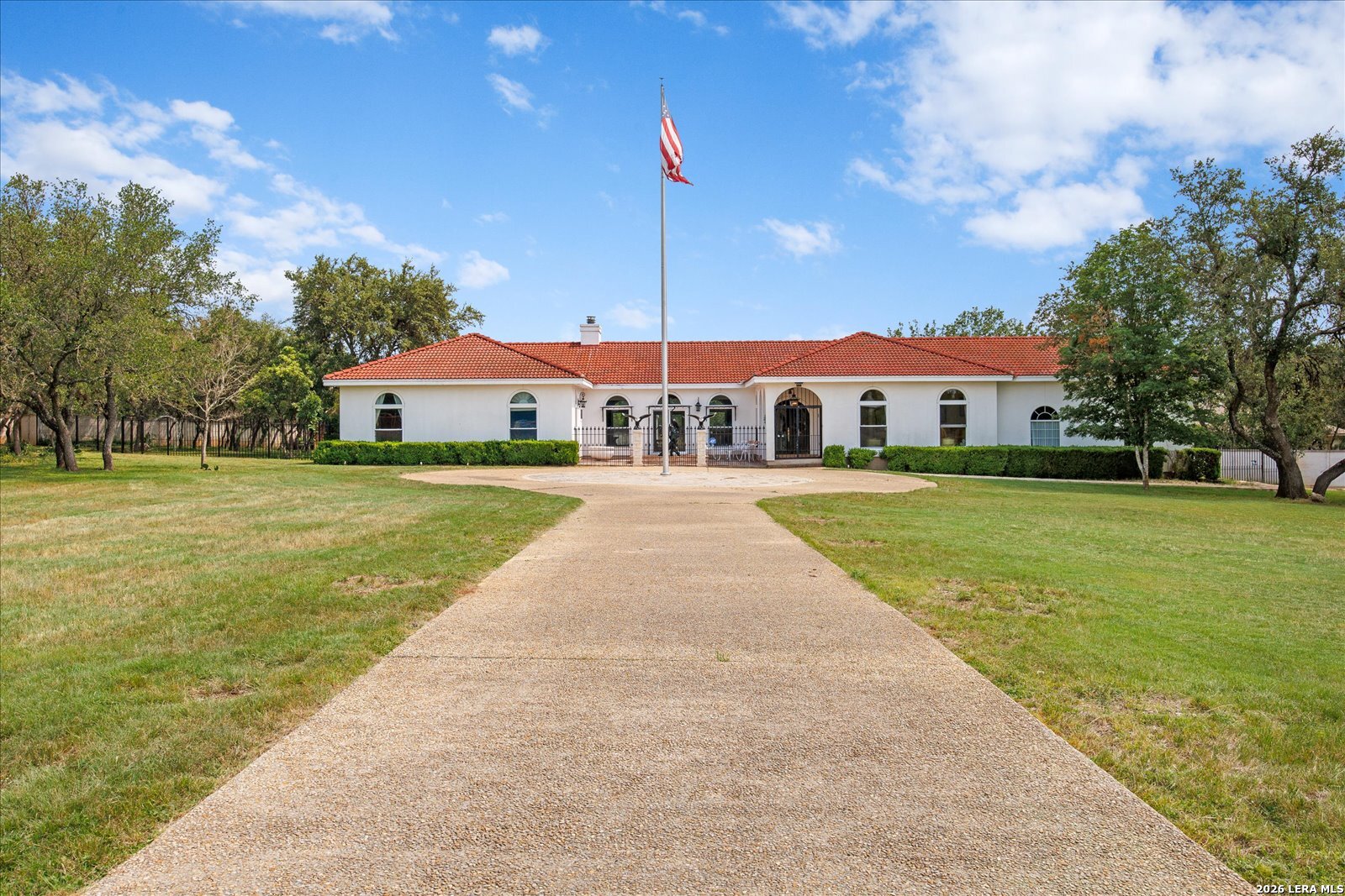 8413 Wembley, Fair Oaks Ranch, TX 78015 — photo 1
