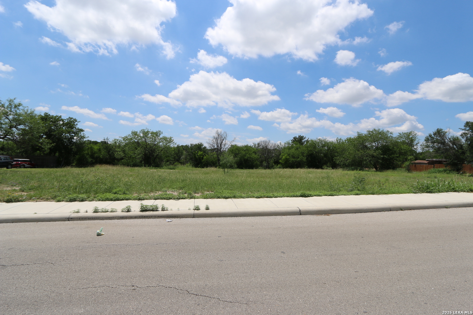 101 Griggs Ave, San Antonio, TX 78228 — photo 1
