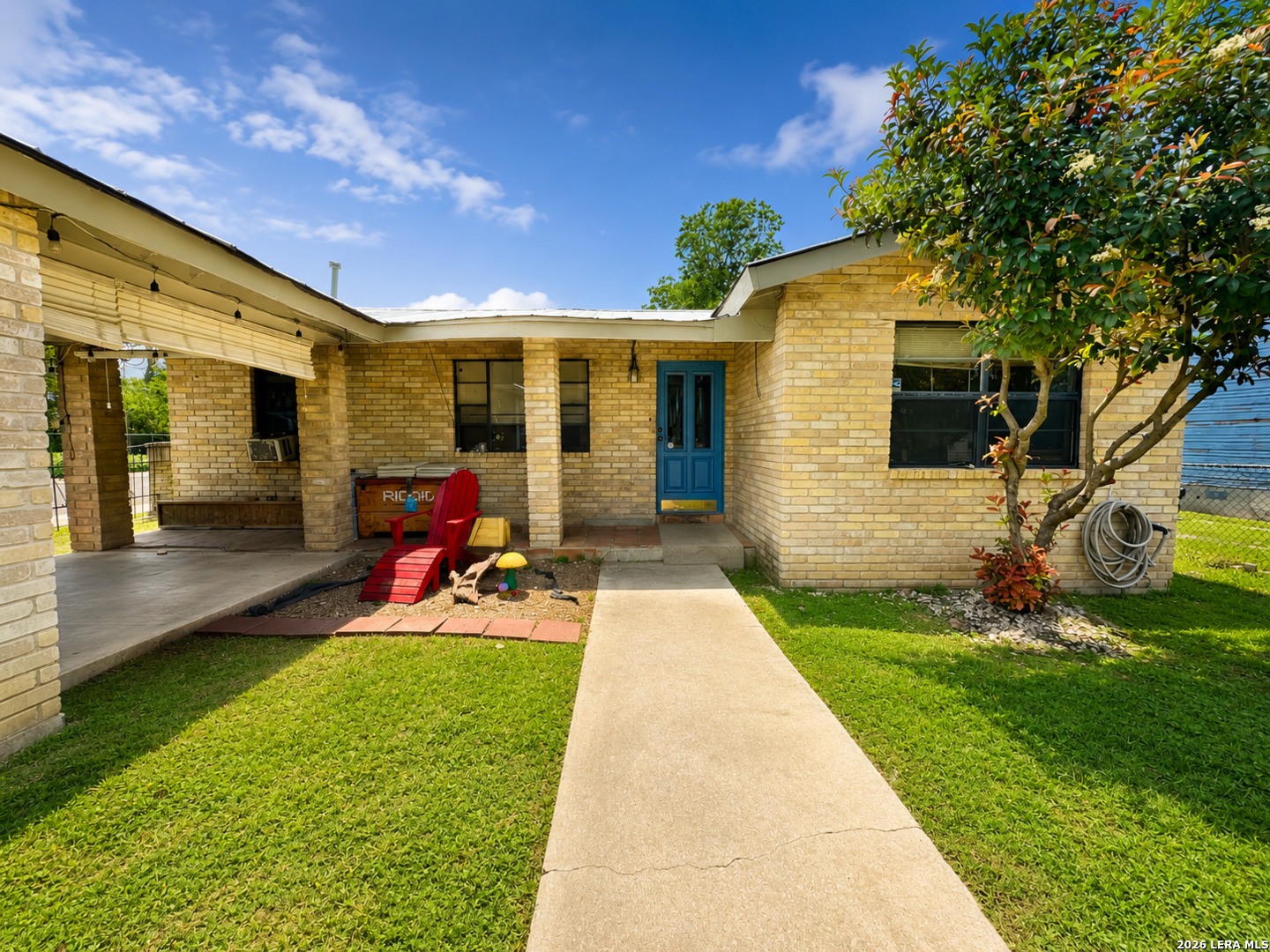 402 Chipinque, San Antonio, TX 78237 — photo 1