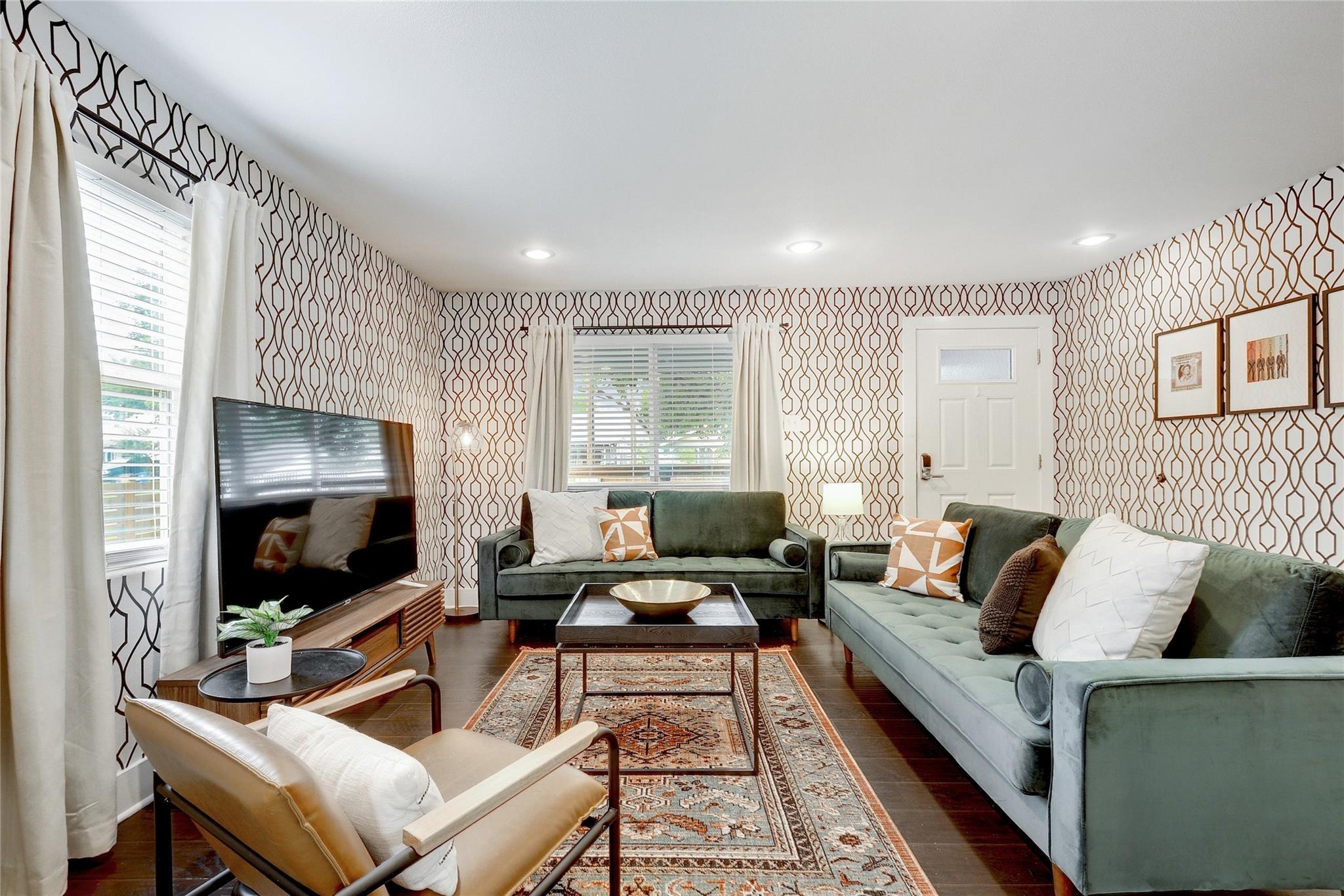 1141  Berger St  #A, Austin, TX 78721 — photo 1