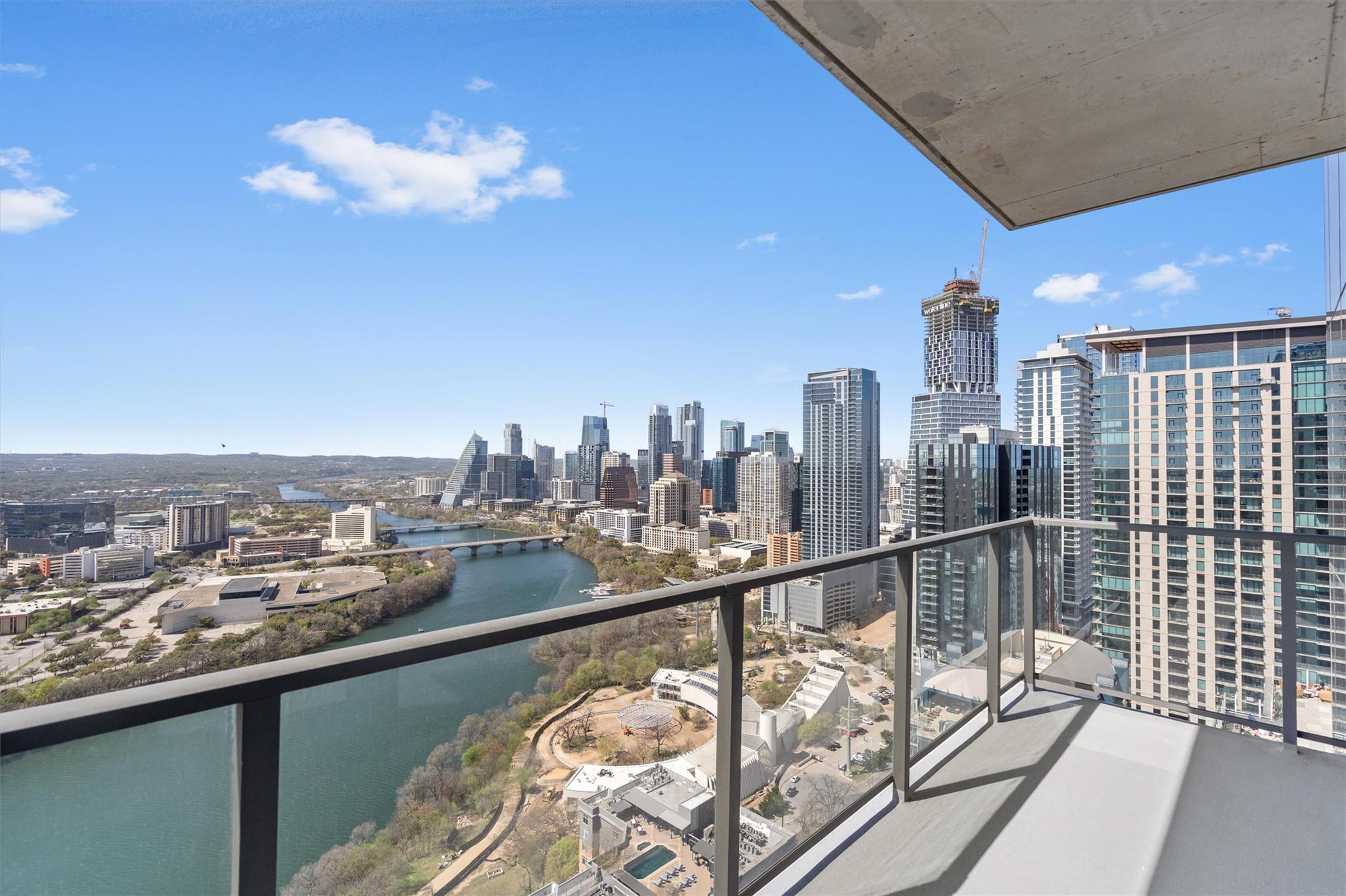 44  East Ave  #3402, Austin, TX 78701 — photo 1