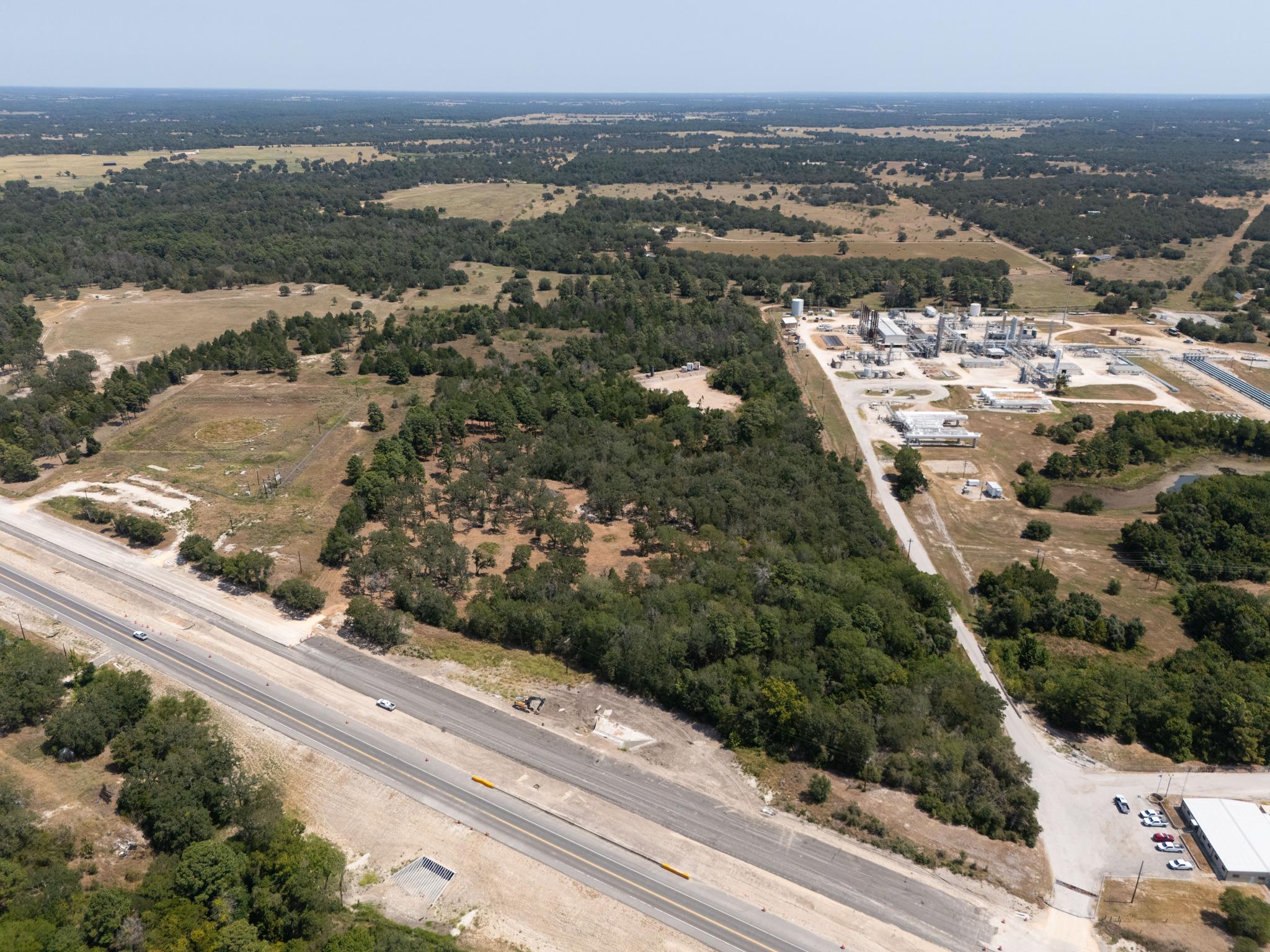 7604 N US Highway 77 Hwy, La Grange, TX 78945 — photo 1