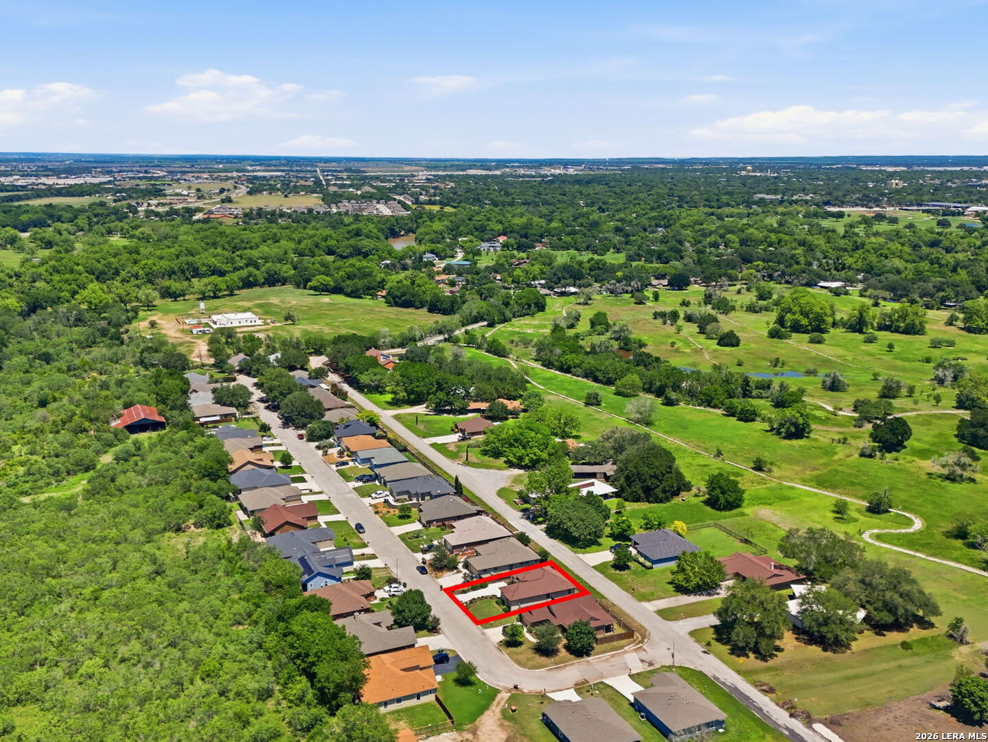 225 Greenway Dr, Seguin, TX 78155 — photo 1