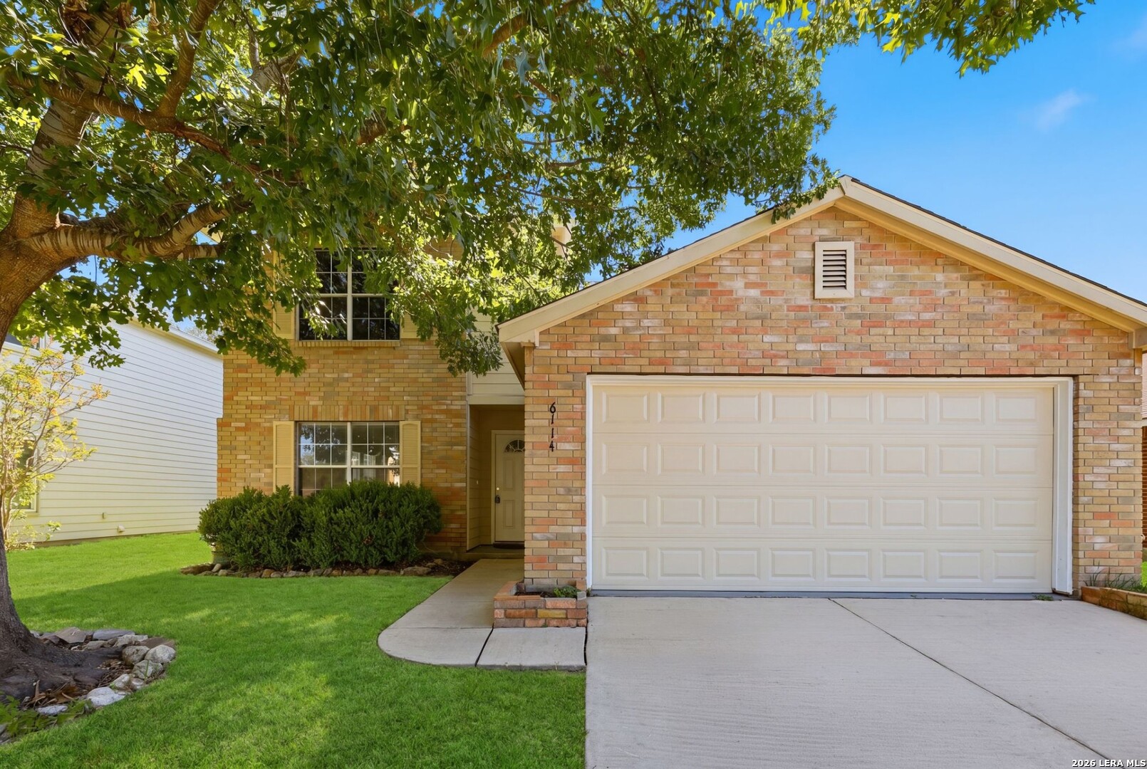 6114 ROLLING FOREST DR, San Antonio, TX 78250 — photo 1