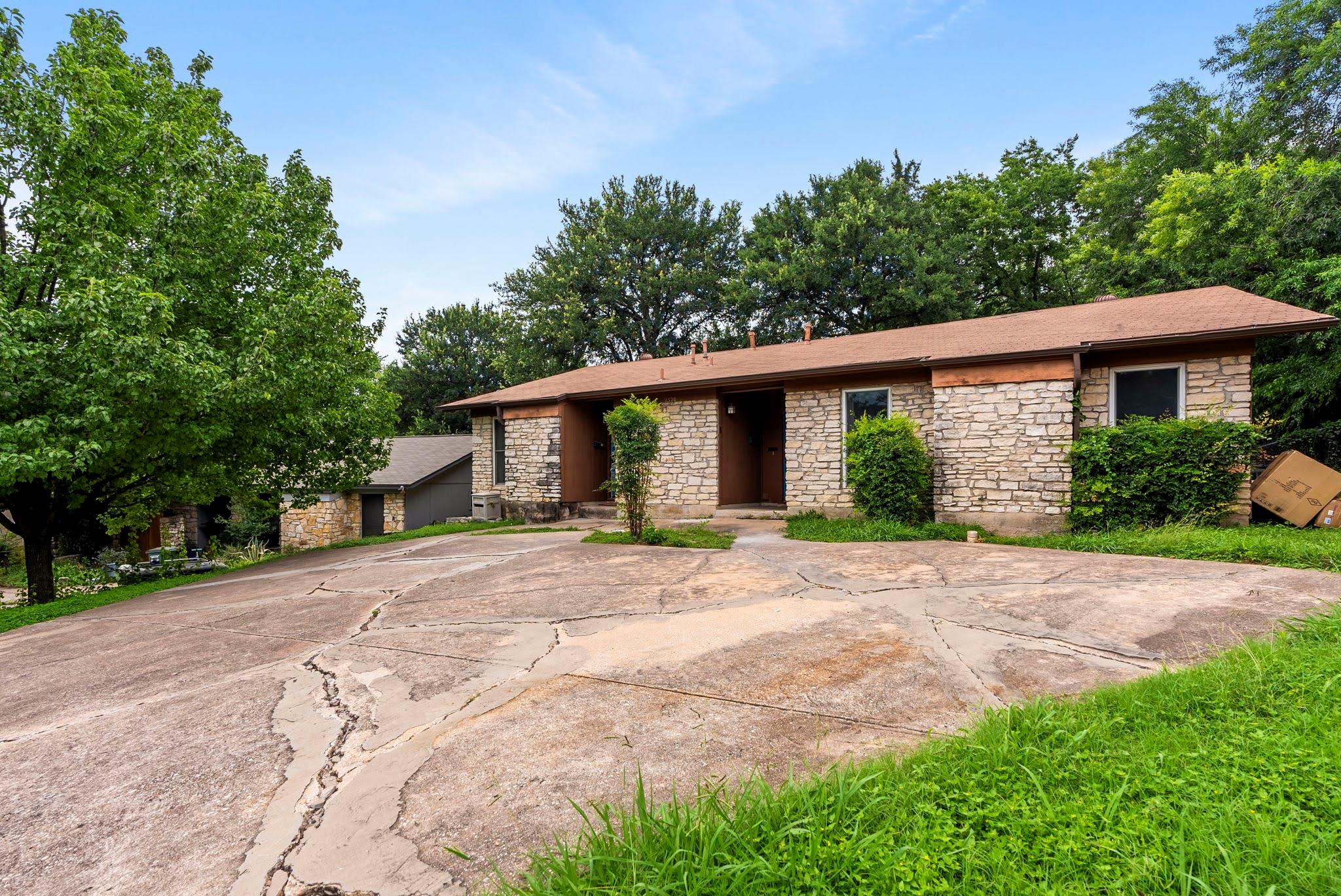 2320 Montclaire St, Austin, TX 78704 — photo 1