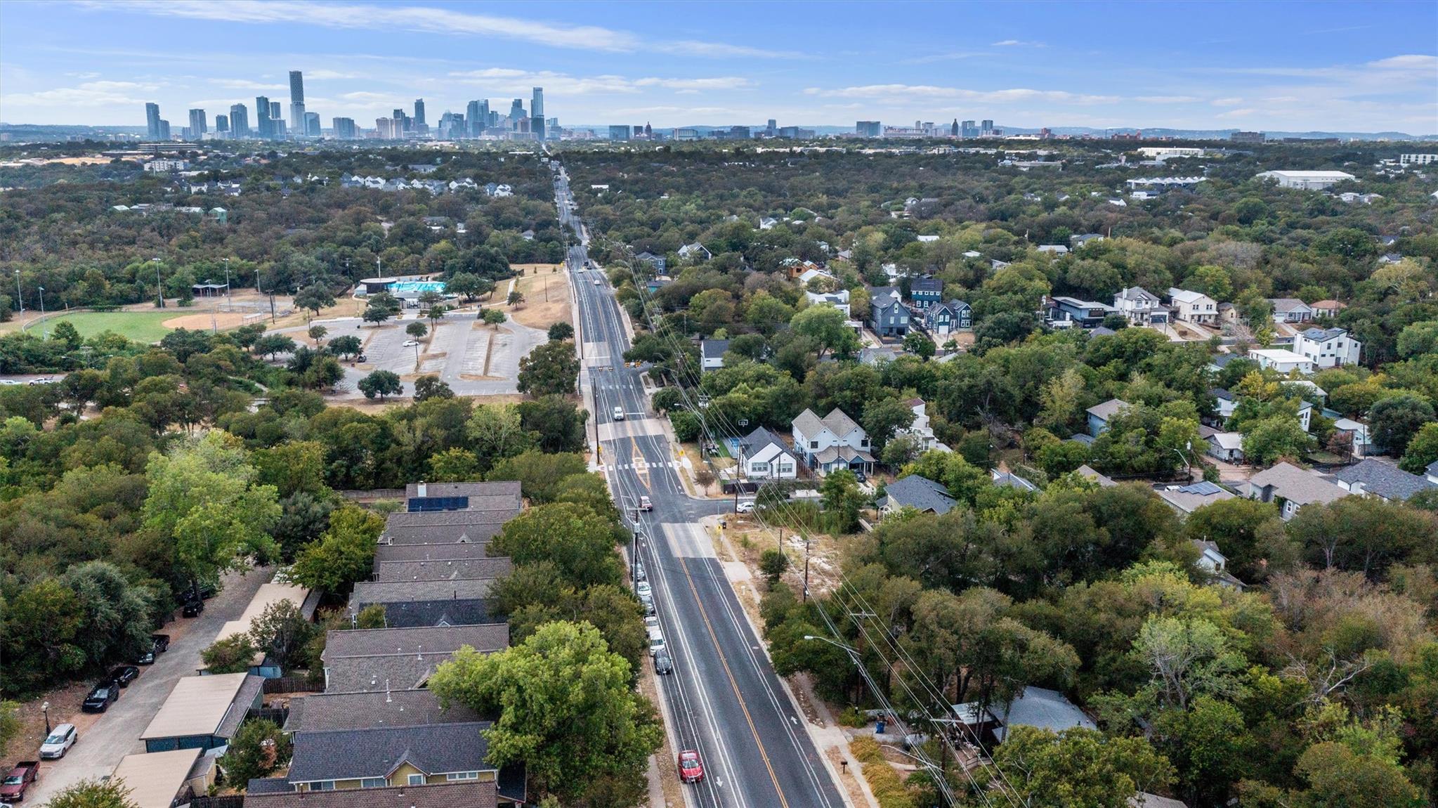4104 E 12th St, Austin, TX 78721 — photo 1
