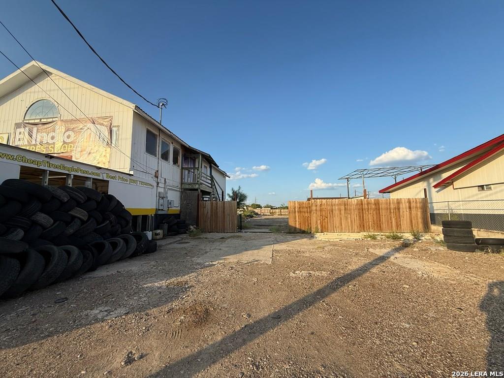 2985 El Indio Hwy, Eagle Pass, TX 78852 — photo 1