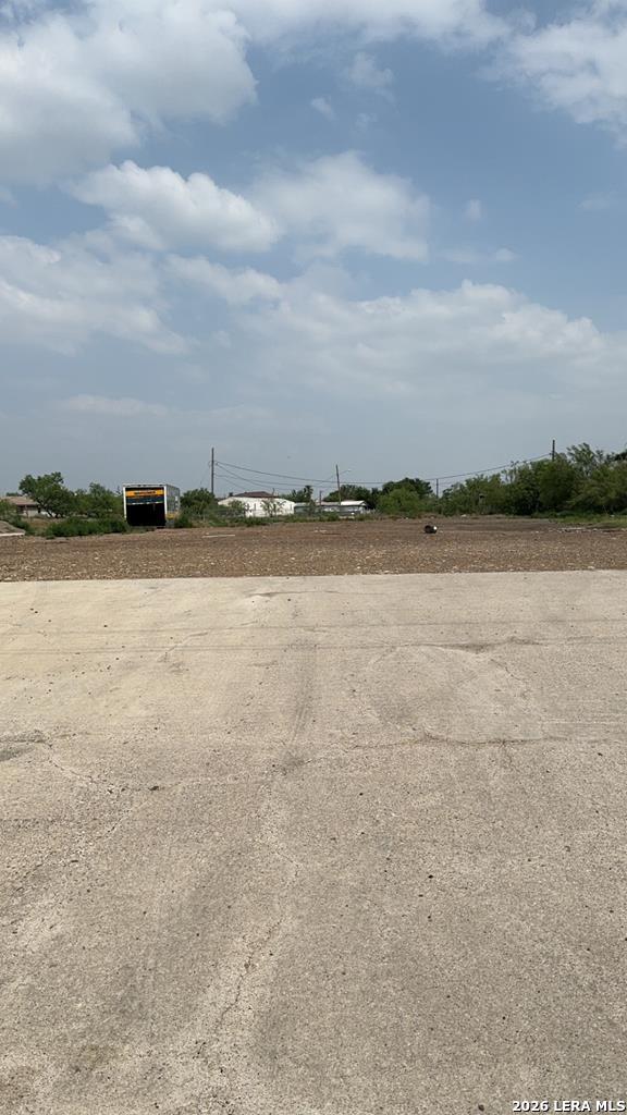 1910 Lewis Street, Eagle Pass, TX 78852 — photo 1
