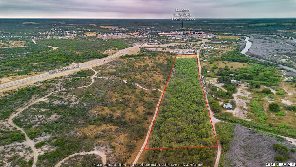 658 RIVERSIDE DR, Eagle Pass, TX 78852 — photo 1