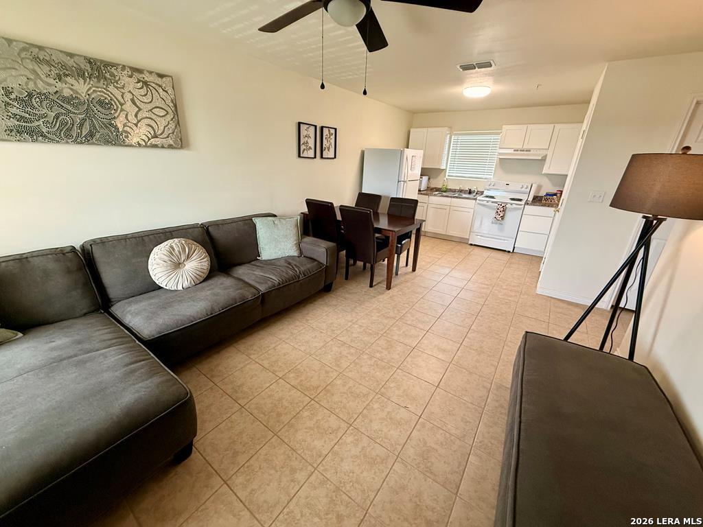 391 RIVERSIDE DR, Eagle Pass, TX 78852 — photo 1