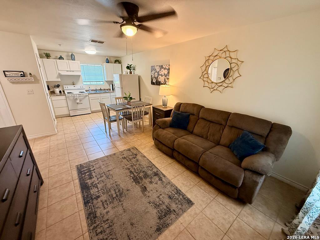 391 RIVERSIDE DR, Eagle Pass, TX 78852 — photo 1