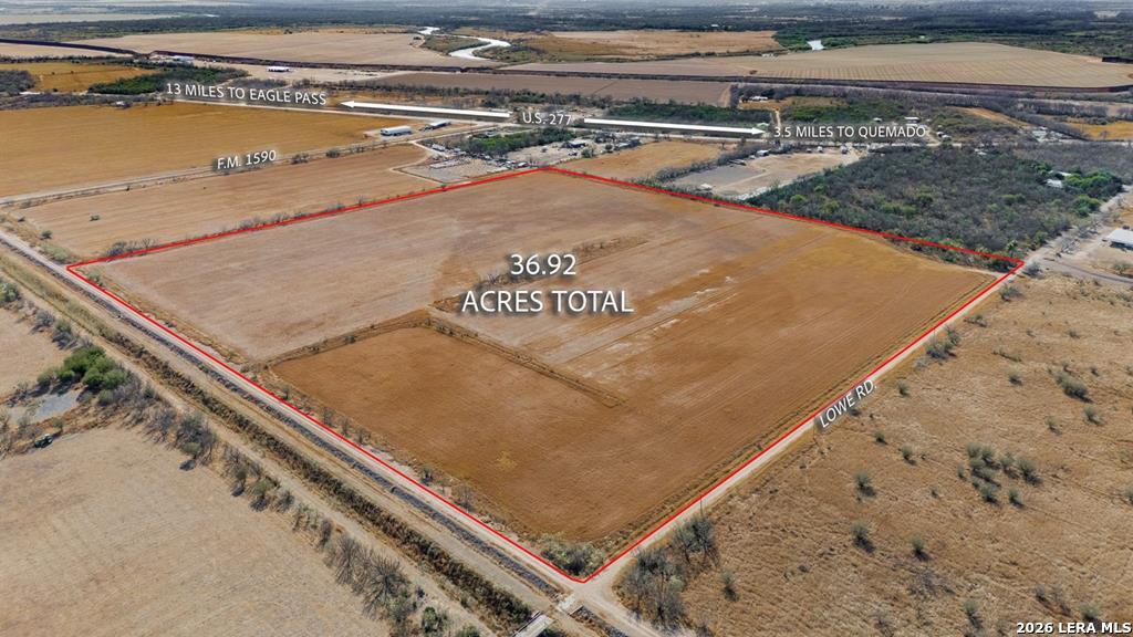 166 Lowe Rd, Quemado, TX 78852 — photo 1