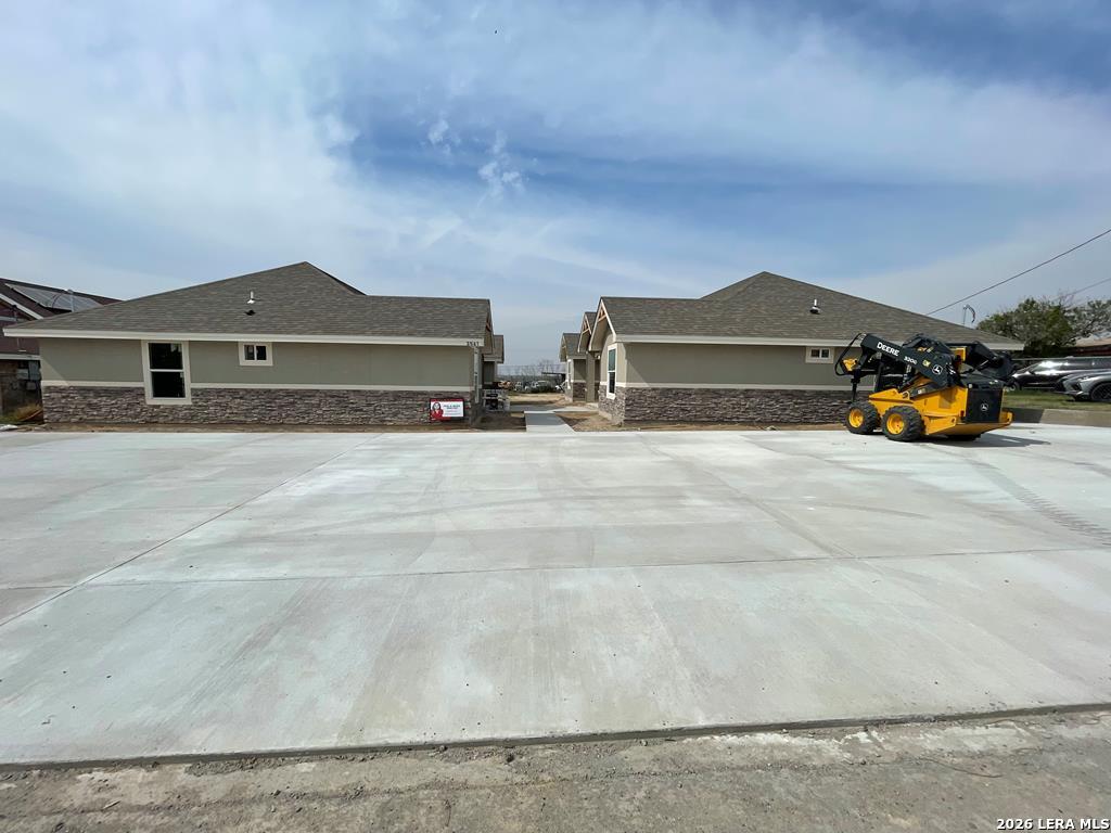3561 STEVEN DR, Eagle Pass, TX 78852 — photo 1