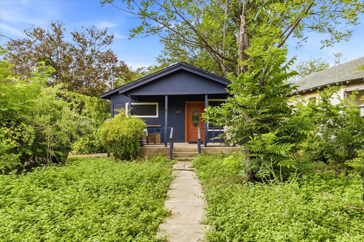 1920 Leal St #A & B, San Antonio, TX 78207 — photo 1