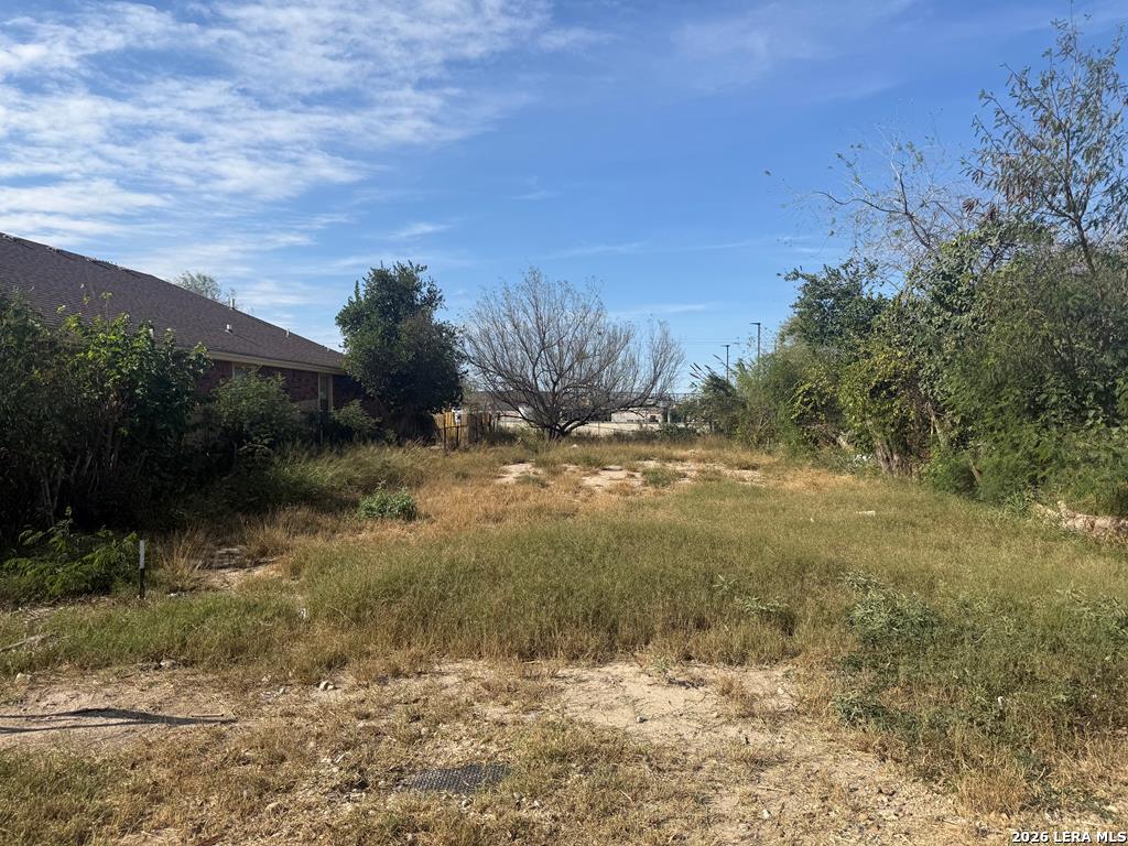 899 Madison Street, Eagle Pass, TX 78852 — photo 1
