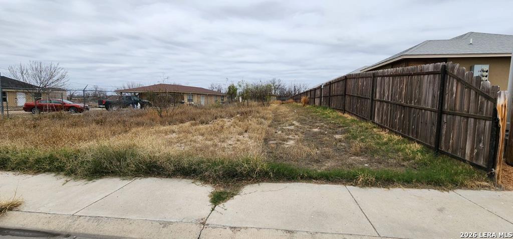 186 Quail Valley Dr., Eagle Pass, TX 78852 — photo 1