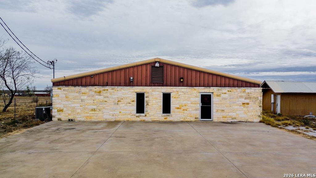 2045 FM 2367, Carrizo Springs, TX 78834 — photo 1
