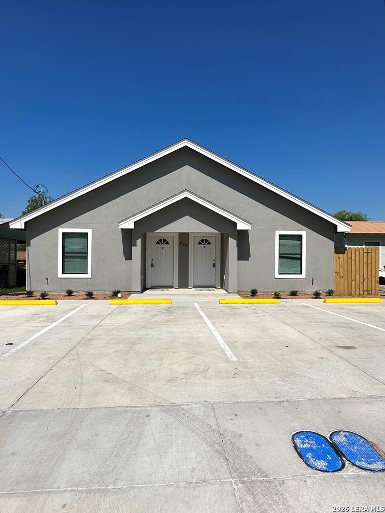 839 Trinity St., Eagle Pass, TX 78852 — photo 1