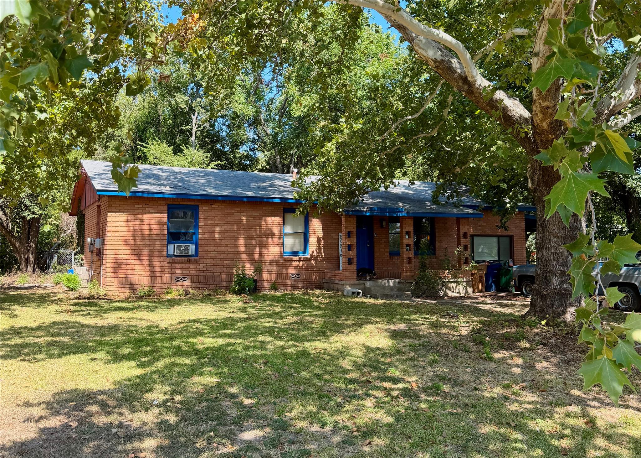 9106  Capitol Dr, Austin, TX 78753 — photo 1