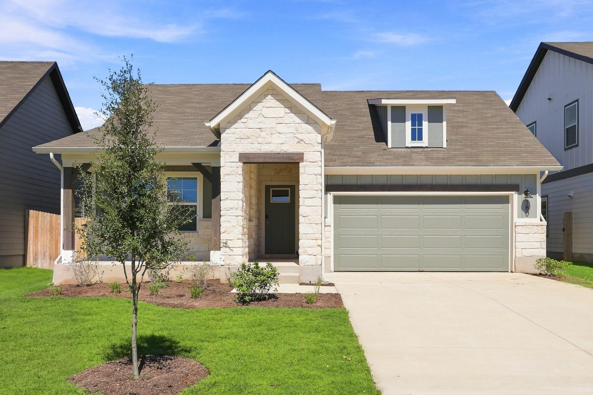180  Coopers Hawk Crst, Cedar Creek, TX 78612 — photo 1