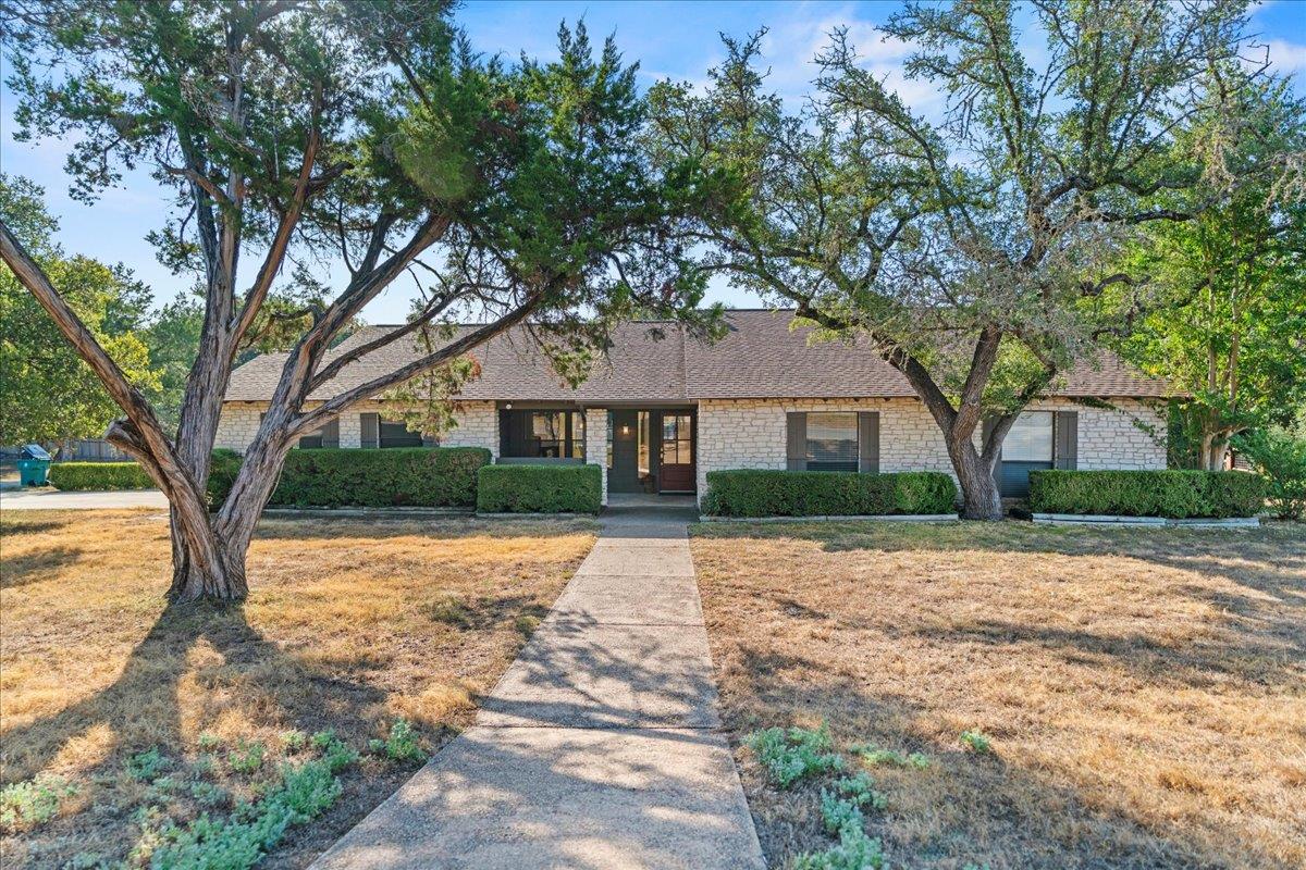 21 Shady Grove Ln, Wimberley, TX 78676 — photo 1