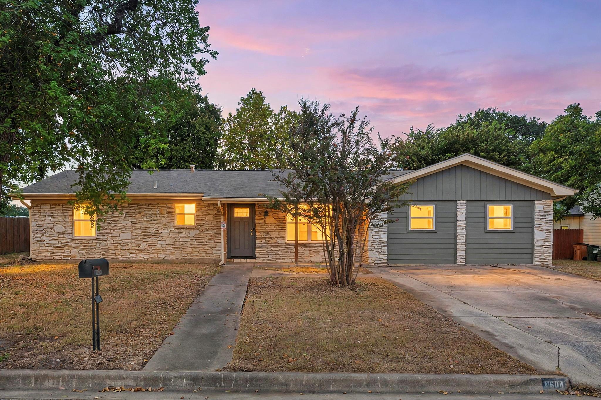 11604 N Oaks Dr, Austin, TX 78753 — photo 1