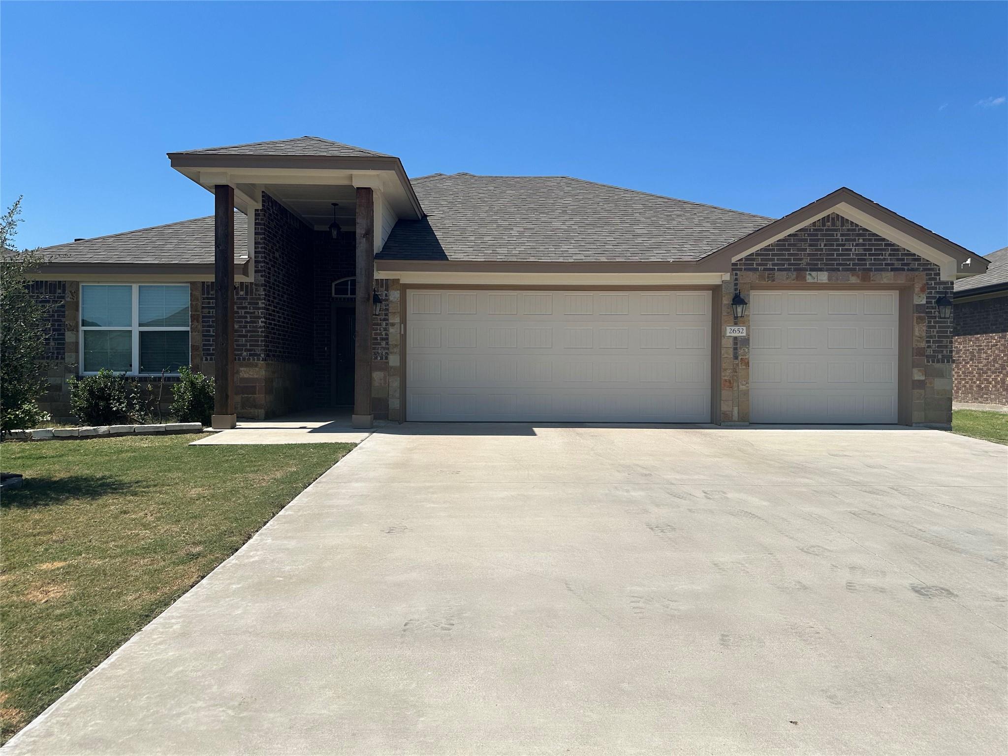 2652  Cowgirl Trl, Belton, TX 76513 — photo 1