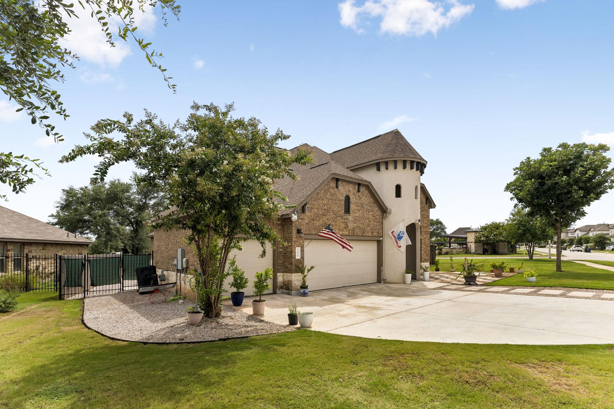 106  Groesbeck Ln, Leander, TX 78641 — photo 1