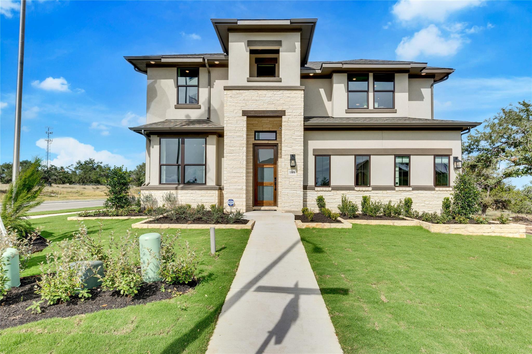 1101  Cole Estates Dr, Georgetown, TX 78628 — photo 1