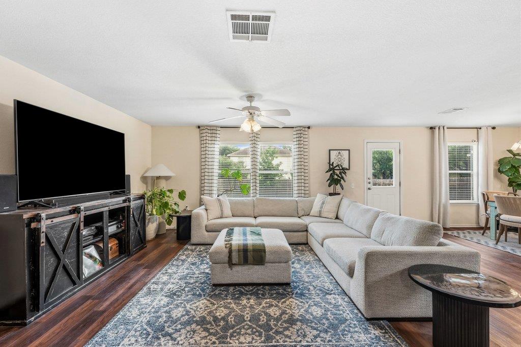 5721  Abby Ann Ln, Austin, TX 78747 — photo 1